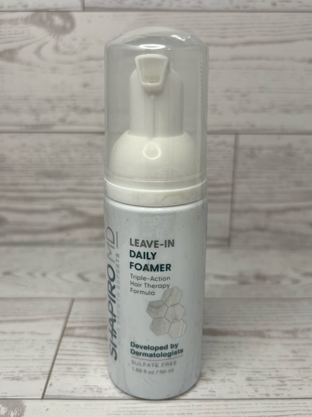 Shapiro MD leave in daily foamer. Hair therapy formula 1.69oz